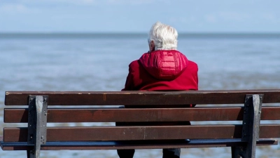 Den Lebensabend genießen? In diesem Jahr soll die Renten in Deutschland spürbar steigen. (Foto: Hauke-Christian Dittrich/dpa)