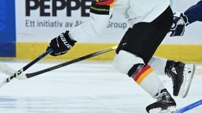 Luca Hauf (l) aus Deutschland gegen Konsta Helenius aus Finnland. (Foto: Björn Larsson Rosvall/TT News Agency/AP/dpa)