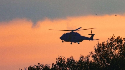 Die Bundeswehr beteiligt sich seit Tagen an der Suche nach Arian - etwa mit einem Tornado-Flugzeug, Drohnen und einem Hubschrauber. (Foto: Markus Hibbeler/dpa)