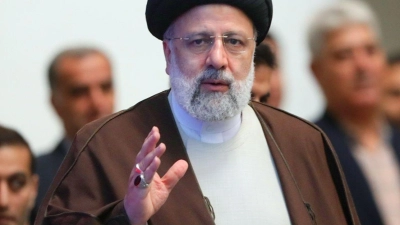 Gemäß Verfassung ist Raisi zwar Regierungschef, er gilt jedoch als eher schwacher Präsident. (Foto: -/Iranian Presidency/dpa)