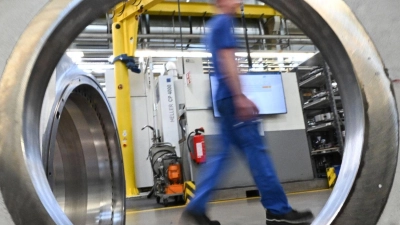 Insgesamt wurden Maschinen und Anlagen im Wert von 50 Milliarden Euro in alle Welt exportiert. (Foto: Bernd Weißbrod/dpa)