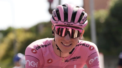 Tadej Pogacar ist der dominierende Fahrer beim Giro d&#39;Italia. (Foto: Massimo Paolone/LaPresse/AP/dpa)