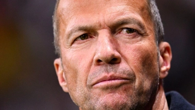 Ex-Nationalspieler Lothar Matthäus meint, dass die Bayern nachhaltig unter Rangnicks Absage leiden werden. (Foto: Tom Weller/dpa)