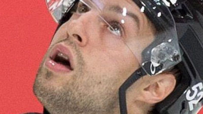 Spielte in diversen Top-Ligen und wird nun Co-Trainer in Straubing: Marc-André Gragnani (rechts). (Foto: picture alliance / dpa)