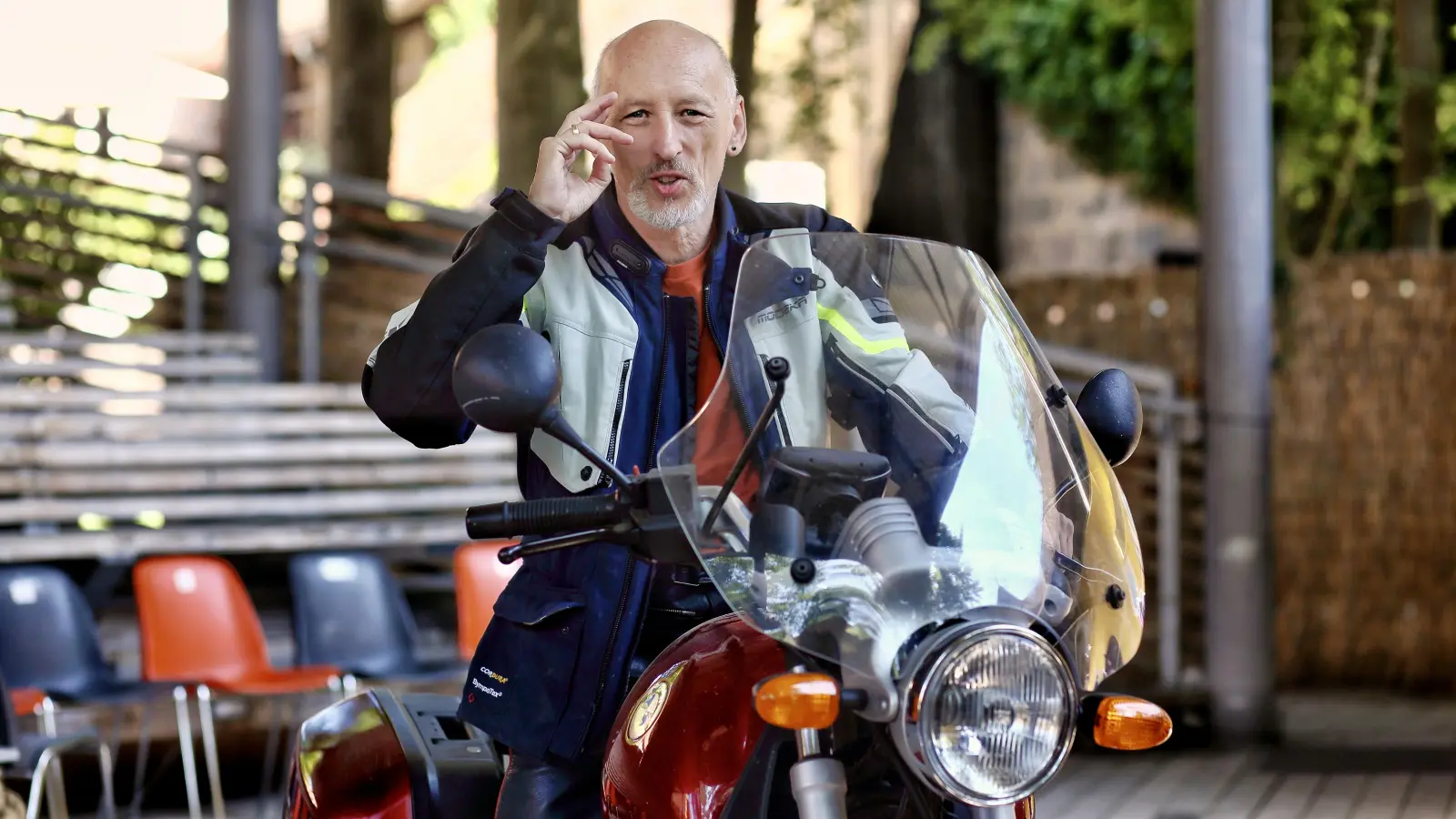 Verabschiedet sich von seinem Publikum: Peter Cahn, Intendant des Landestheater Dinkelsbühl (Foto: Thomas Wirth)