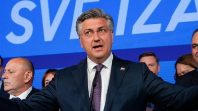 Ministerpräsident Andrej Plenkovic braucht zum Weiterregieren einen Koalitionspartner. (Foto: Darko Vojinovic/AP)