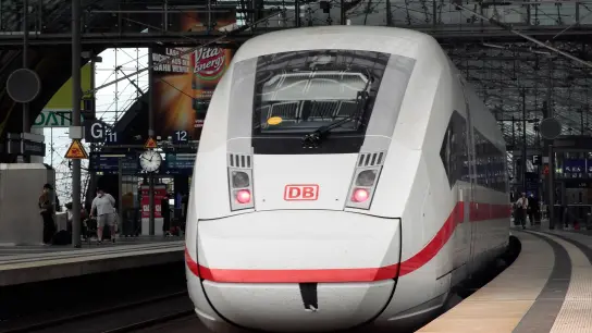 Der Hochgeschwindigkeitsverkehr zwischen Deutschland und Frankreich wird weiter ausgebaut. (Foto: Carsten Koall/dpa)