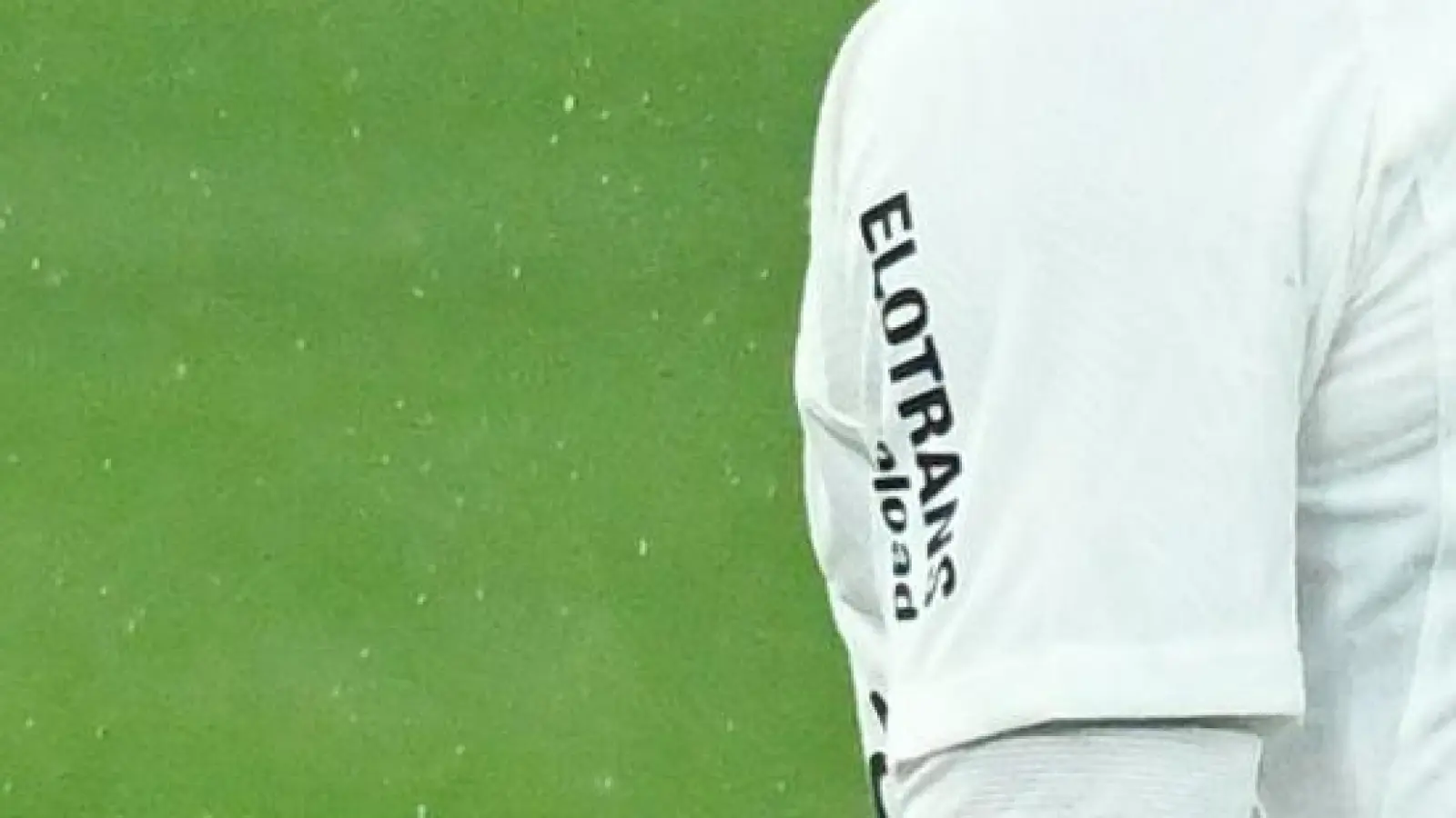 Mario Götze fehlt Eintracht Frankfurt auch im Spiel bei Bayer Leverkusen. (Foto: Uwe Anspach/dpa)