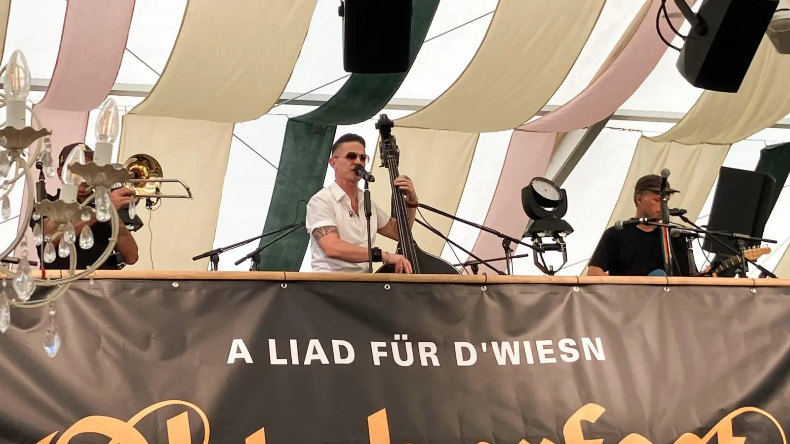 Das Gewinnerlied heißt „Bierdringa“.  (Foto: Britta Schultejans/dpa)