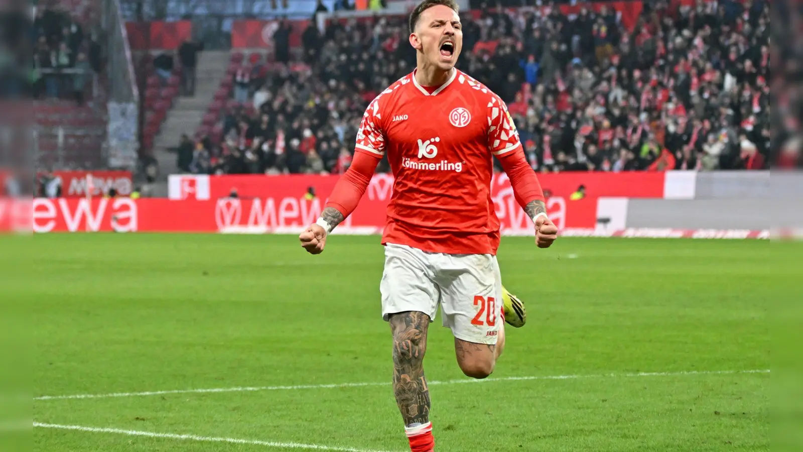 Schnelles Wiedersehen: Phillip Tietz, hier beim Torjubel für Mainz, trifft auf seinen Ex-Club. (Archivbild) (Foto: Torsten Silz/dpa)