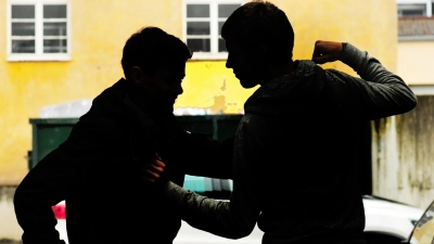 Eine Frau schlug auf der Kirchweih in Altershausen eine Bedienung. (Symbolbild: Jim Albright)