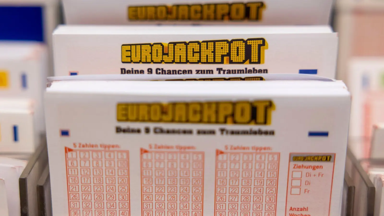 Die Frau hatte Mitte Mai im Eurojackpot gewonnen, meldete sich aber erst im August. (Symbolbild) (Foto: Thomas Banneyer/dpa)