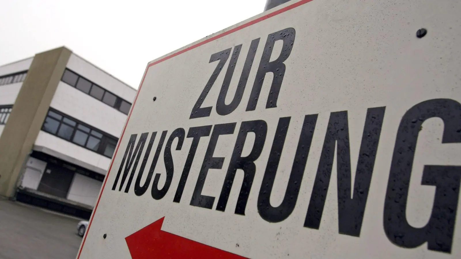 Die Ablehnung des Losverfahrens ist bei Anhängern aller Parteien hoch. (Archivbild) (Foto: picture alliance / dpa)