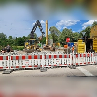Seit Oktober 2025 wird zwischen der Voggenmühle und dem Kasernendamm gebaut. Unter anderem entsteht hier das größte der vier Schöpfwerke. (Foto: Florian Schwab)