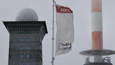 Deutschland steht ein stürmisches Wochenende bevor. (Foto: Matthias Bein/dpa)