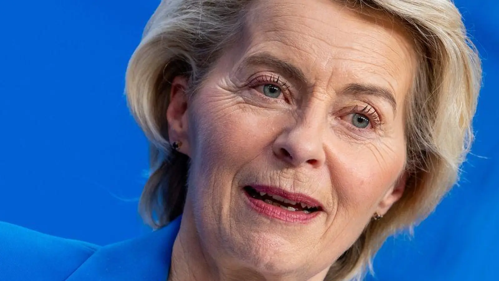 „Die Idee, dass wir uns einfach zurückziehen und aus dieser chaotischen Welt verabschieden können, ist nichts als ein Trugschluss“, sagte Ursula von der Leyen. (Archivbild) (Foto: Michael Kappeler/dpa)