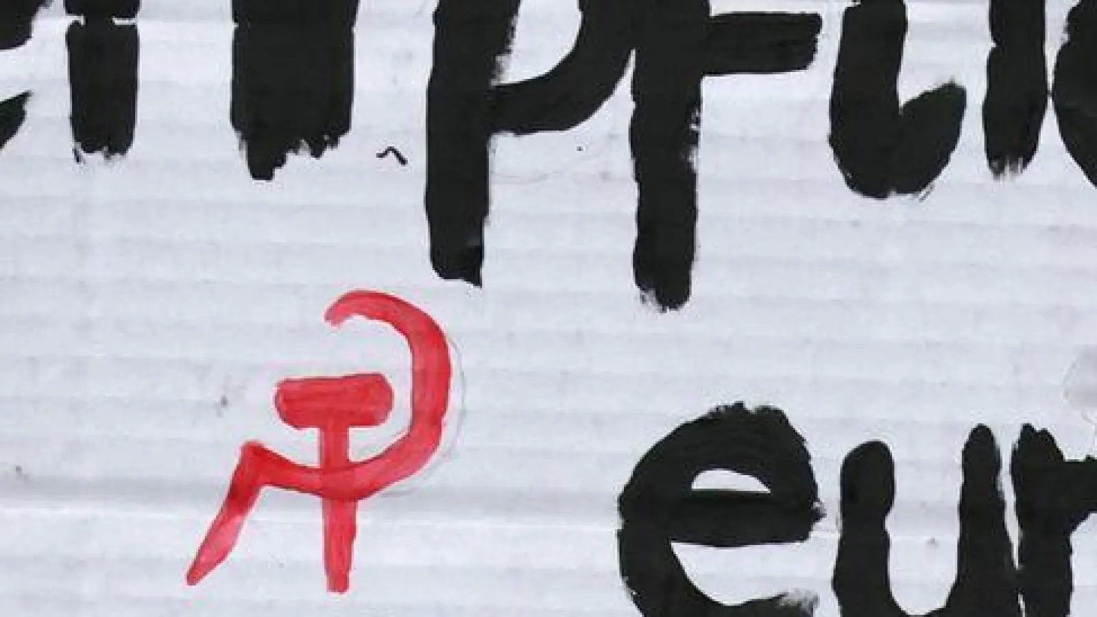 Bundesweit wollen junge Menschen gegen die Wehrpflicht auf die Straße gehen. (Archivbild) (Foto: Bernd Wüstneck/dpa)