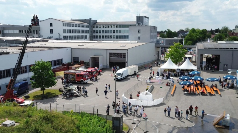 Beim Familienfest am Standort in Wassertrüdingen war für Jung und Alt allerhand geboten. (Foto: Henkel AG & Co. KGaA)