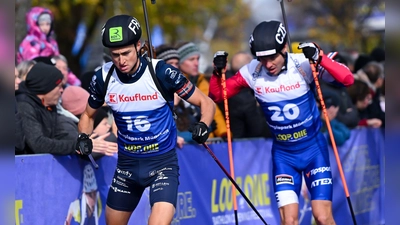 Eric Perrot (l) gewinnt das erste Loop-One-Festival.  (Foto: Sven Hoppe/dpa)