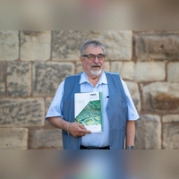Der Neustädter Gerhard Gröner ist ein Pionier im Leiterplatten-Sektor. Nun hat er sich mit 79 Jahren in den Ruhestand verabschiedet. (Foto: Mirko Fryska)