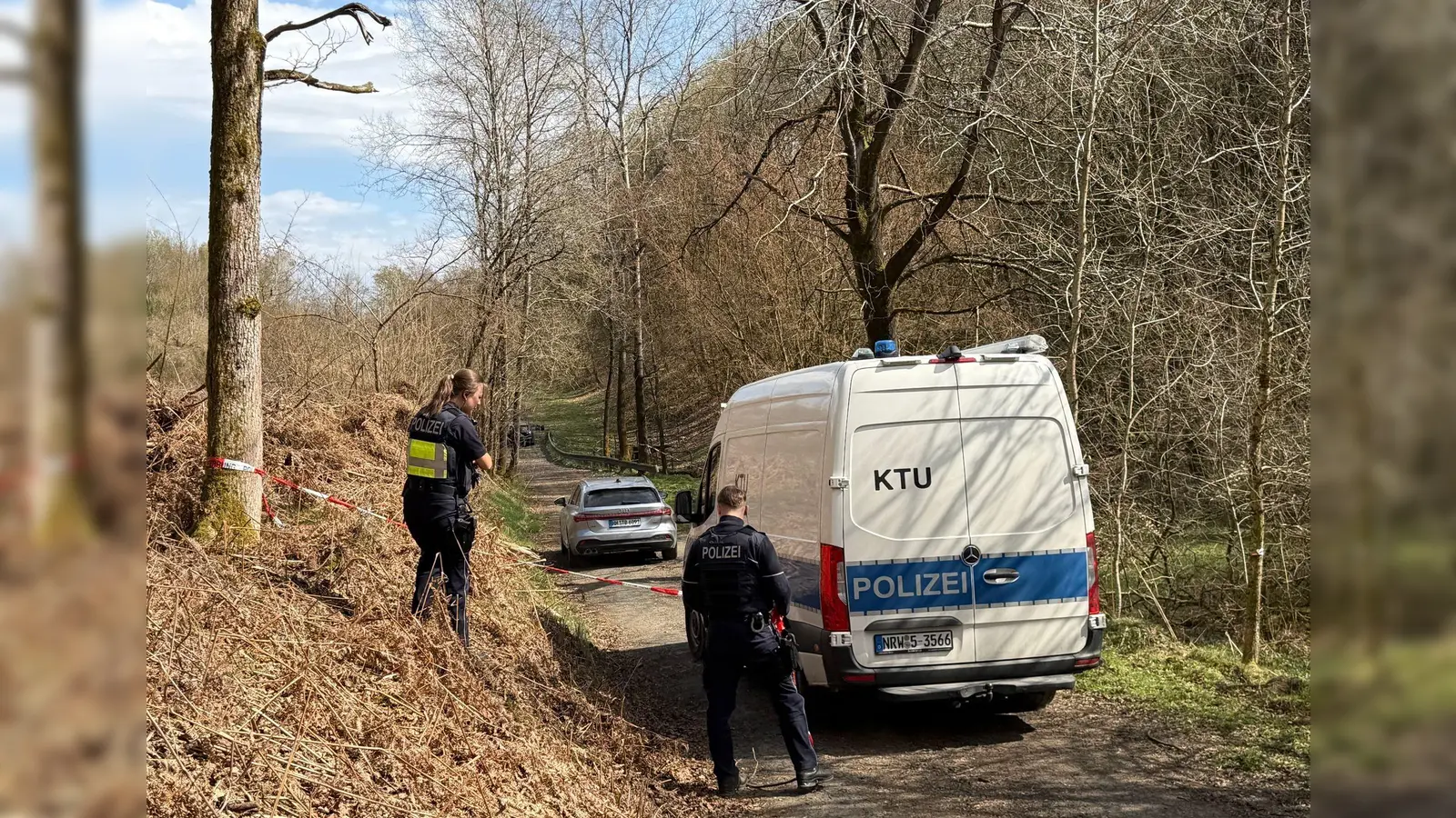 Den grausigen Fund machten Müllsammler am Samstag. (Foto: Berthold Stamm/dpa)