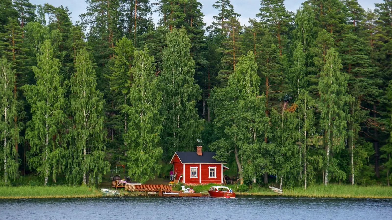Täuschend echt: Betrüger kopieren die Inhalte echter Ferienhausportale, um gefälschte Angebote zu erstellen. (Foto: Philipp Laage/dpa-tmn)