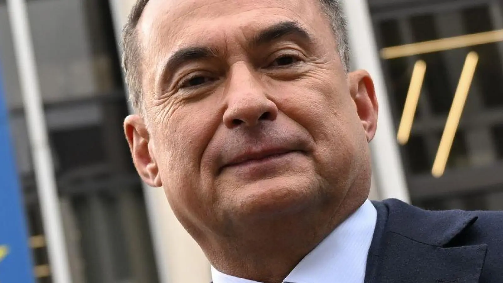 Joachim Nagel sieht die Inflation im Euroraum immer noch als zu hoch an. (Archivbild) (Foto: Arne Dedert/dpa)