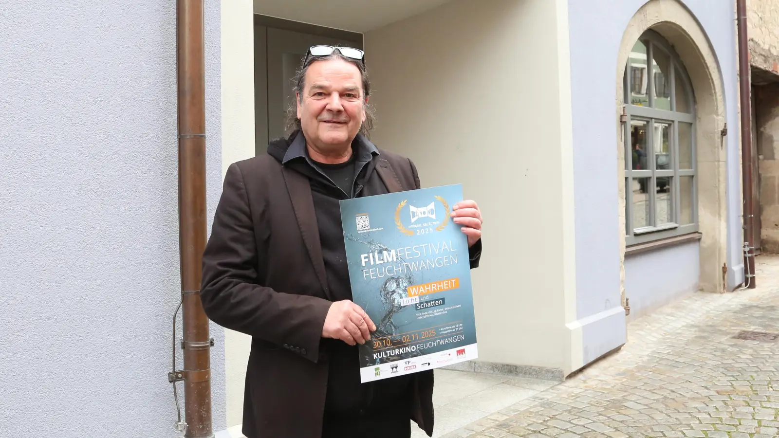Ist einer der Köpfe hinter dem Beyond-Filmfestival im Feuchtwanger KulturKino: der Schopflocher Medienkünstler und Filmemacher Ludger Pfanz.  (Foto: Martina Kramer)