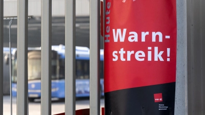 Für die Buslinien 935 bis 938 haben die Bamberger Stadtwerke einen Notfahrplan eingerichtet, der vom ZOB im Stundentakt starten soll. (Archivbild) (Foto: Sven Hoppe/dpa)