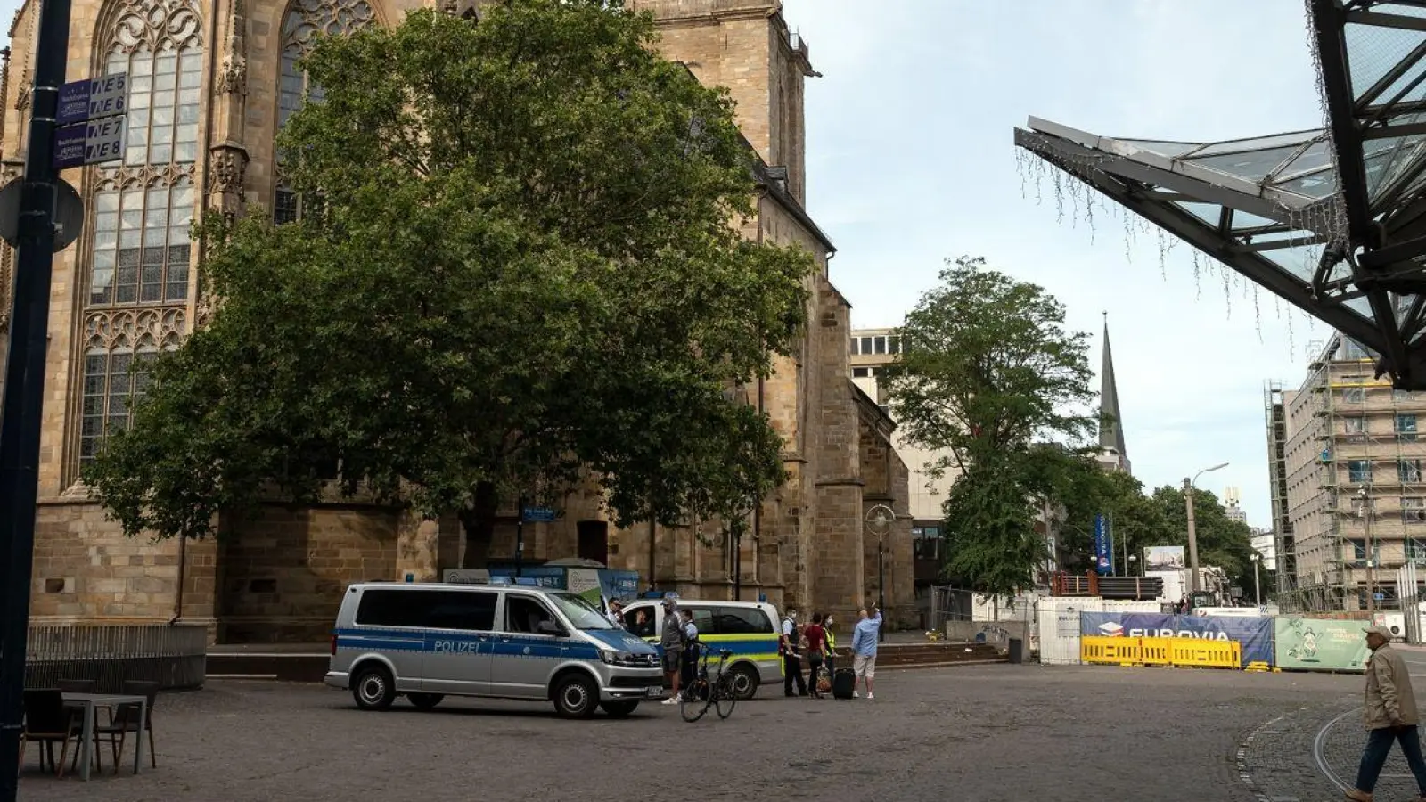 In der Nähe der Reinoldikirche kam es zu einem tragischen Polizei-Einsatz. (Foto: Bernd Thissen/dpa)