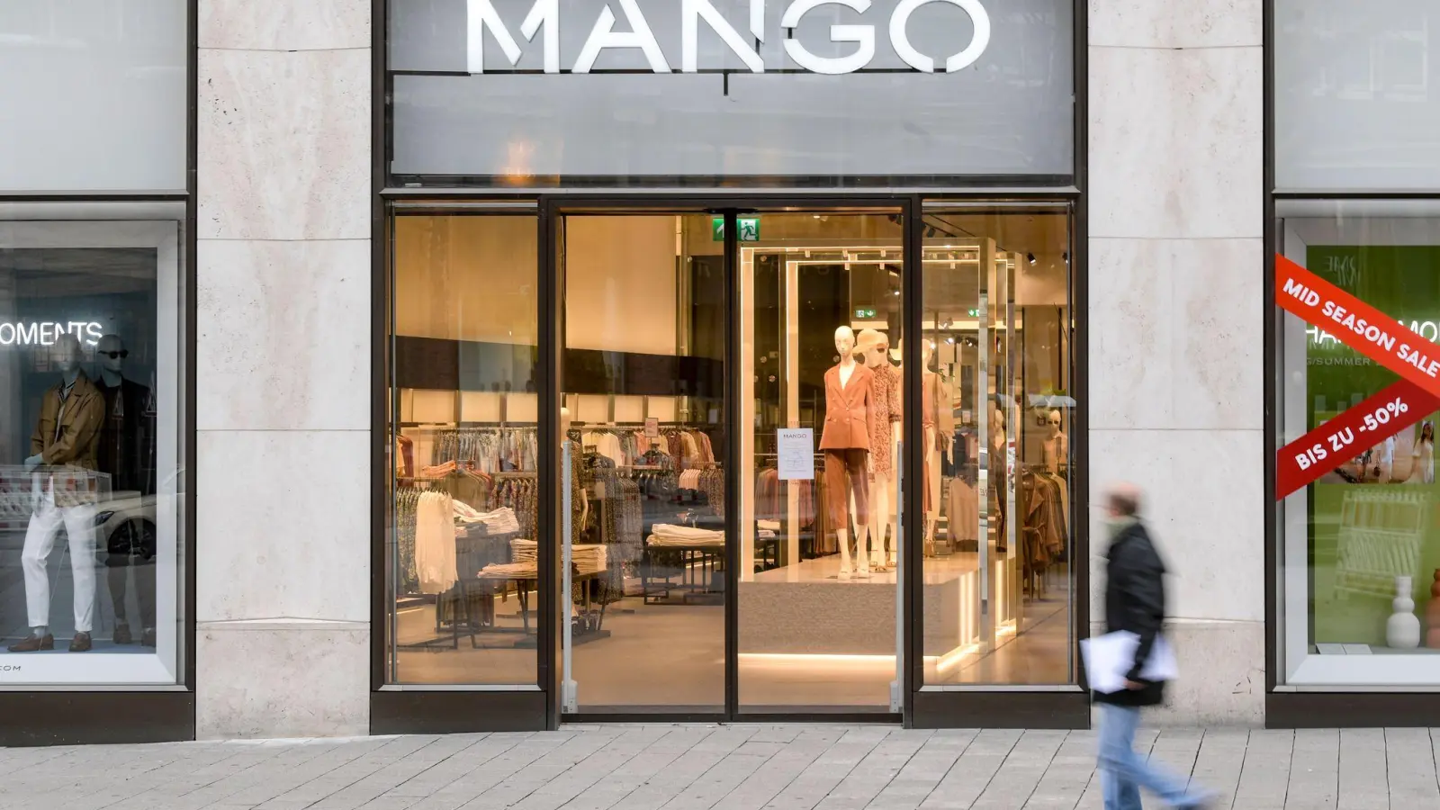 Das Datenleck bei Mango ist ein weiterer Vorfall in einer langen Reihe von Cyberangriffen auf Einzelhändler und Modeketten. (Archivbild) (Foto: Axel Heimken/dpa)