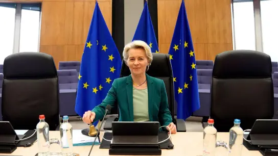 EU-Kommissionspräsidentin Ursula von der Leyen setzt sich für eine klimaneutrale Industrie ein. (Foto: Virginia Mayo/AP)
