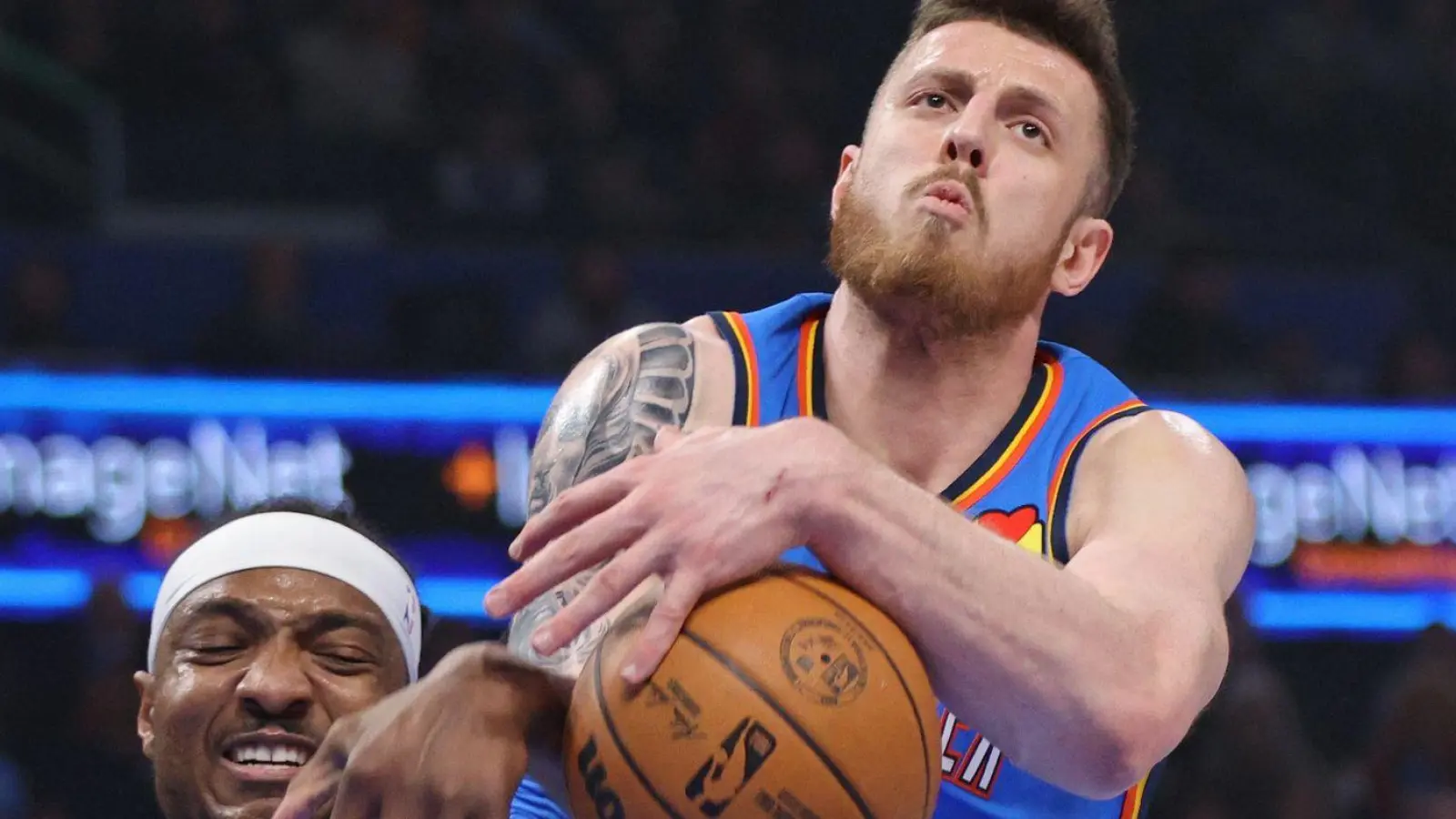 Isaiah Hartenstein schnappte sich gegen Orlando zehn Rebounds und erzielte erstmals ein Triple-Double. (Foto: Nate Billings/AP/dpa)