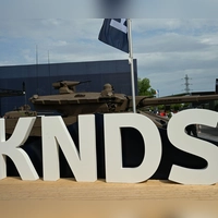 KNDS ist Hersteller von Waffensystemen wie Kampfpanzern und Panzerhaubitzen. (Foto: Wolf von Dewitz/dpa)