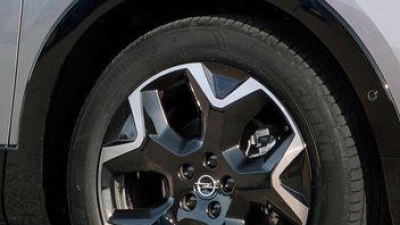 „Opel hat unter Stellantis-Regie nachgebessert“ - klingt erst mal gut. Doch was heißt das für den gebrauchten Grandland? (Foto: Opel/dpa-tmn)