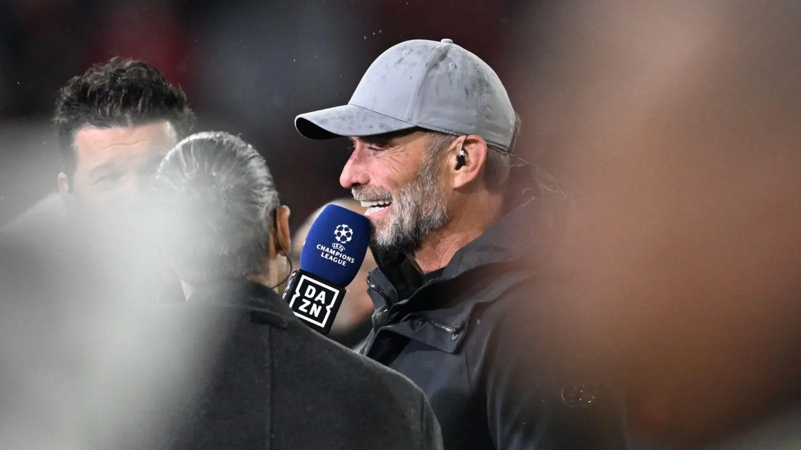 Das Interview von Bundestrainer Klopp in der Halbzeit des Bayern-Spiels gegen Arsenal sorgt noch immer für Gesprächsstoff. (Archivbild) (Foto: Sven Hoppe/dpa)