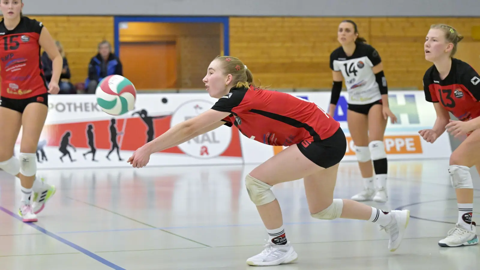 Das Team um Ansbachs Mannschaftsführerin Amelie Sommer (am Ball, hier in einem anderen Spiel) fand beim TSV Neutraubling nie wirklich einen Rhythmus. (Foto: Martin Rügner)