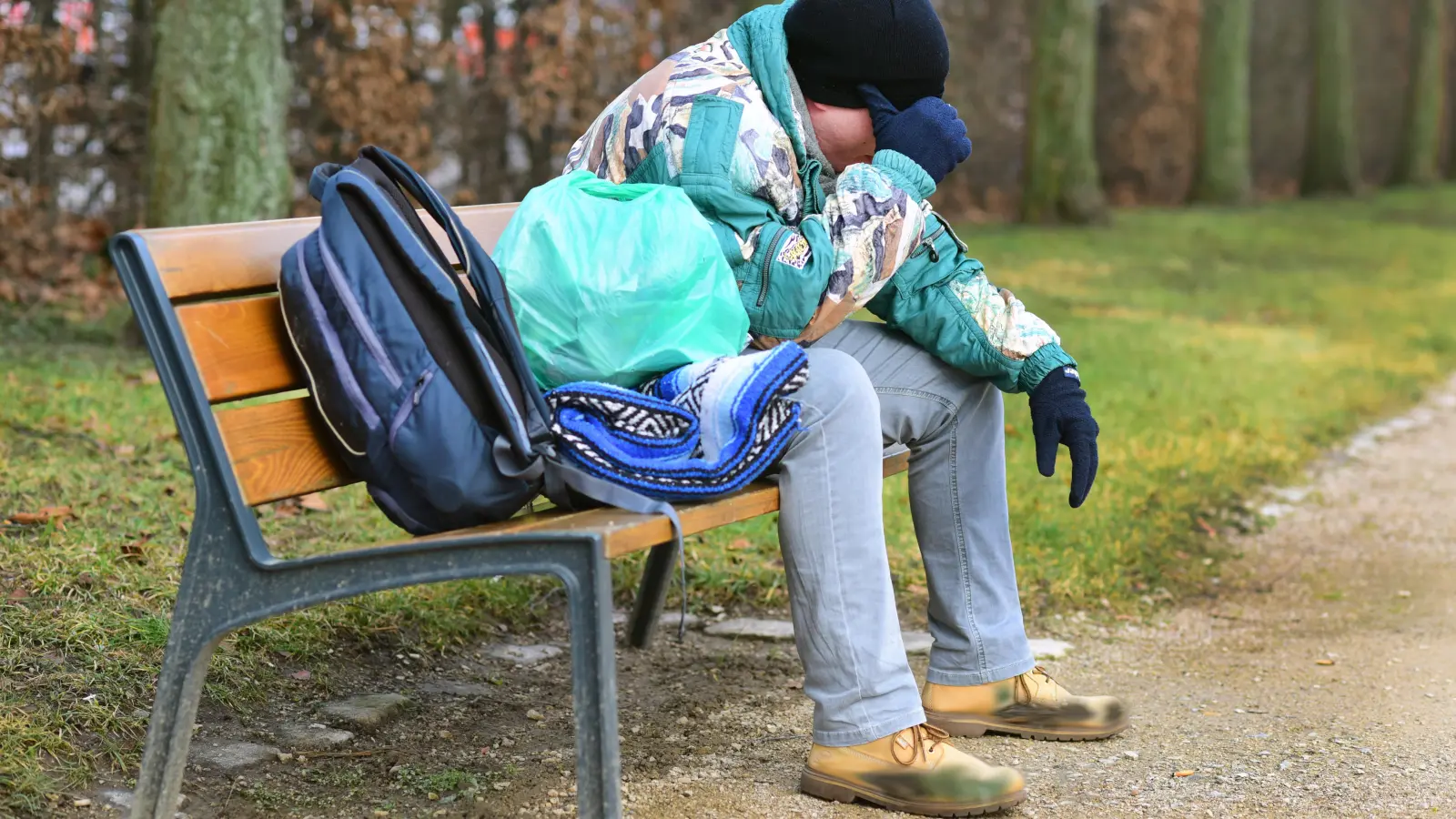 Oft sind es mehrere Gründe, die dazu führen, dass Menschen in die Obdachlosigkeit rutschen. Die Entwicklungen der vergangenen Monate haben laut den Angaben der Stadt aber nicht dazu geführt, dass die Zahlen sprunghaft gestiegen sind. (Archivfoto: Jim Albright)