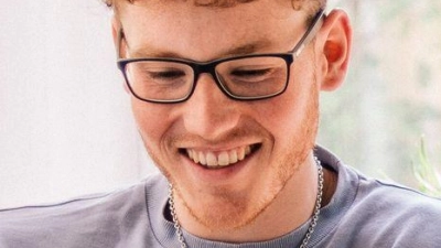 Arbeitsmaterialien, Hardware und Co: Studentinnen und Studenten können ihre studienbezogenen Ausgaben in manchen Fällen von der Steuer absetzen. (Foto: Zacharie Scheurer/dpa-tmn)