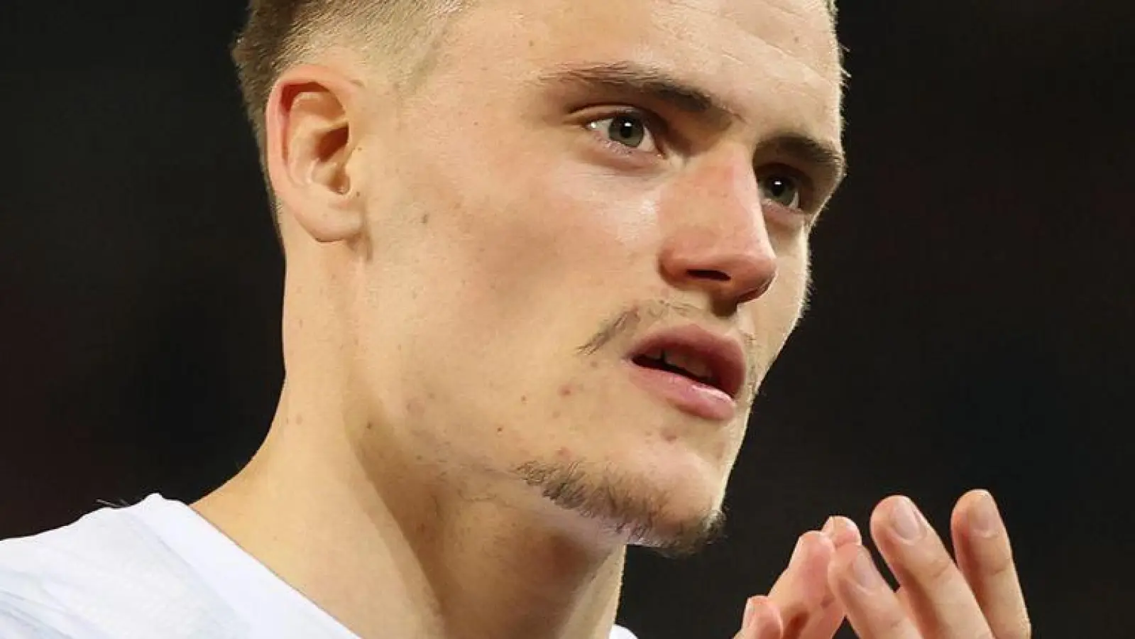 Florian Wirtz steht unmittelbar vor einem Wechsel zum FC Liverpool. (Foto: Christian Charisius/dpa)