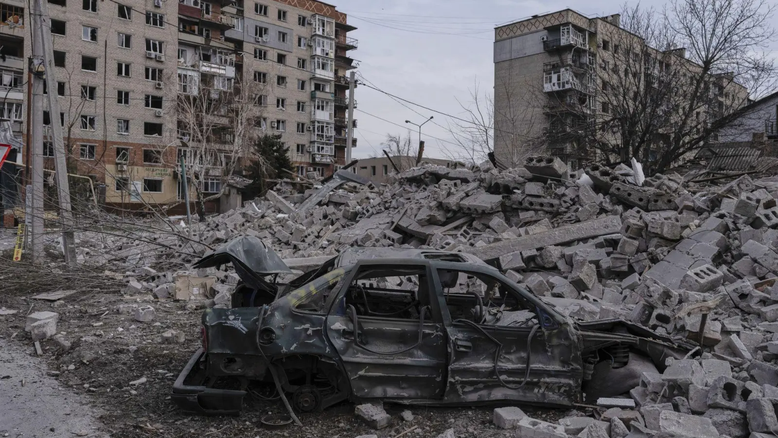 Seit Monaten versuchen russische Truppen die ostukrainische Bergarbeiterstadt Pokrowsk zu erobern. (Archivbild) (Foto: Iryna Rybakova/Ukrainian 93rd Mechanized brigade/AP/dpa)