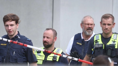 Einige Fragen sind für die Ermittler noch offen.  (Foto: Karl-Josef Hildenbrand/dpa)