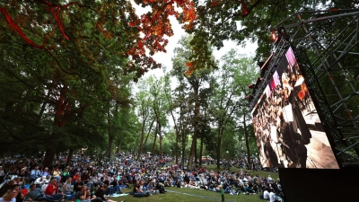 Das Open Air findet im Park am Festspielhaus statt. (Archivbild) (Foto: Karl-Josef Hildenbrand/dpa)
