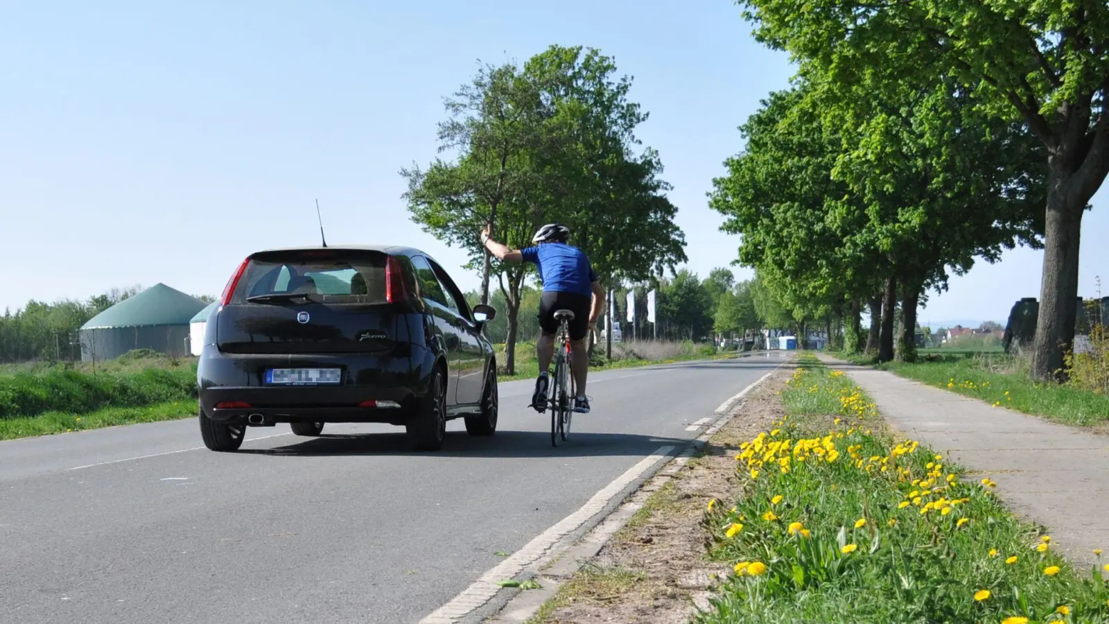 Mit einer neuen Kampagne wollen das Bundesverkehrsministerium und der Deutsche Verkehrssicherheitsrat für mehr Rücksicht im Straßenverkehr werben. (Foto: Marina Leunig/dpa-tmn)