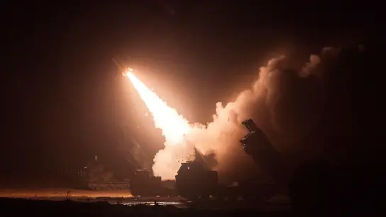 Das US-amerikanische und das südkoreanische Militär haben acht ballistische Raketen ins Meer abgefeuert. (Foto: -/Südkoreas Verteidigungsministerium/Yonhap via AP/dpa)