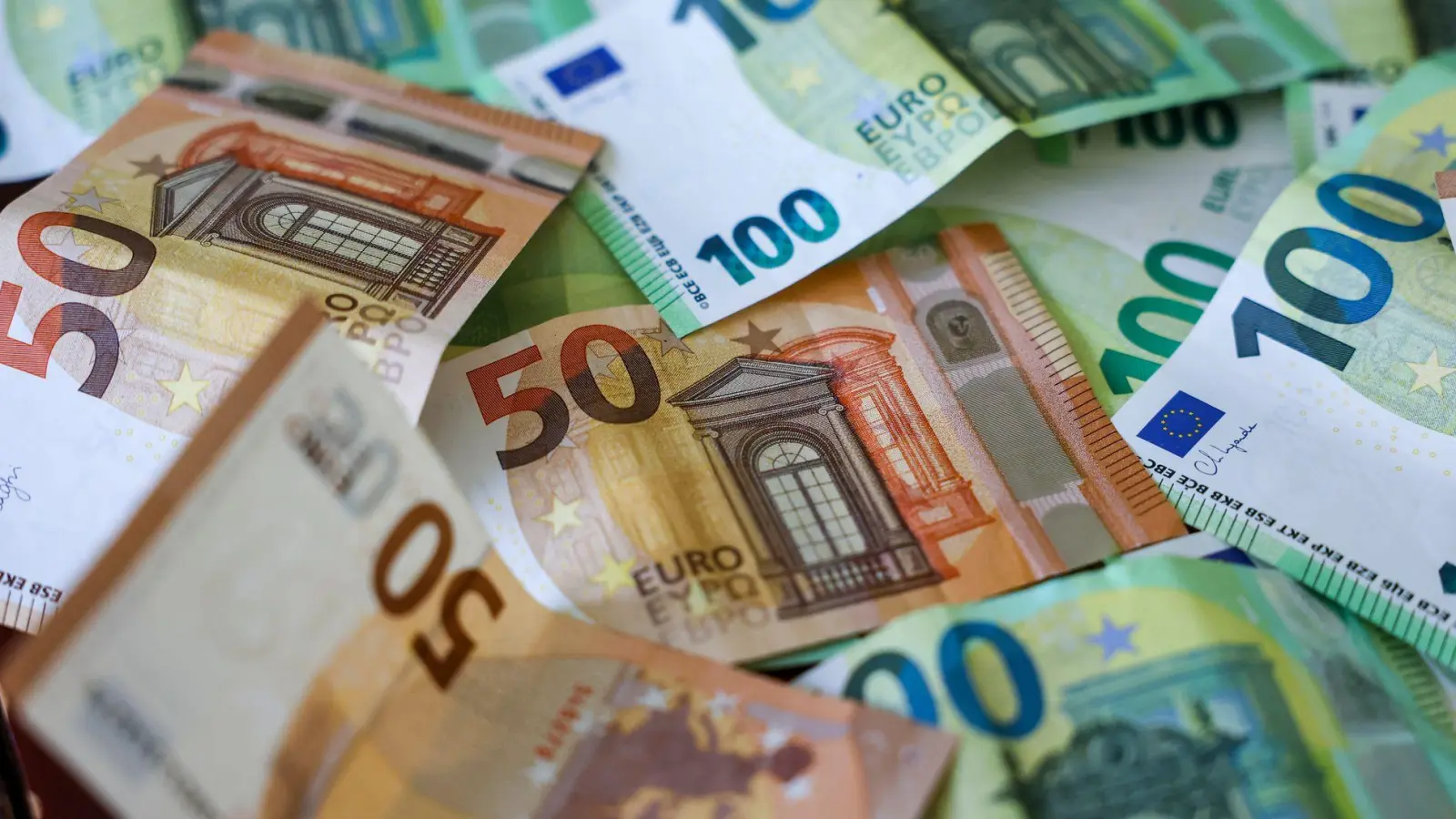 Zum Jahresende 2025 wuchs das kommunale Schuldenvolumen auf 378,9 Milliarden Euro an. (Symbolbild) (Foto: Jan Woitas/dpa)