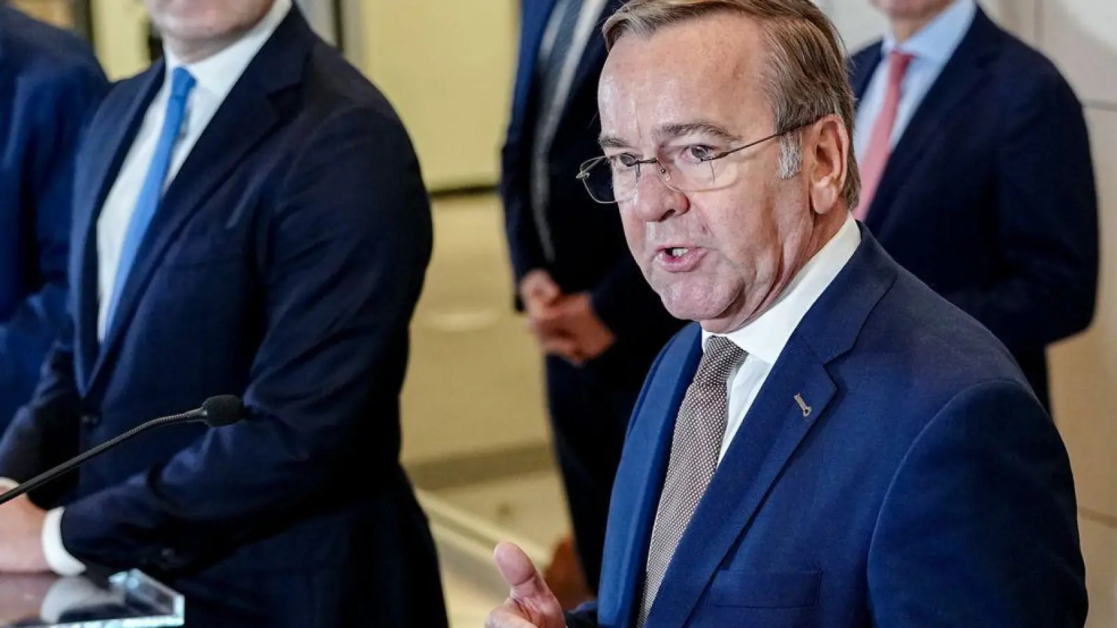 Es gibt eine Enigung im Streit um die Wehrdienst-Reform. (Foto: Kay Nietfeld/dpa)