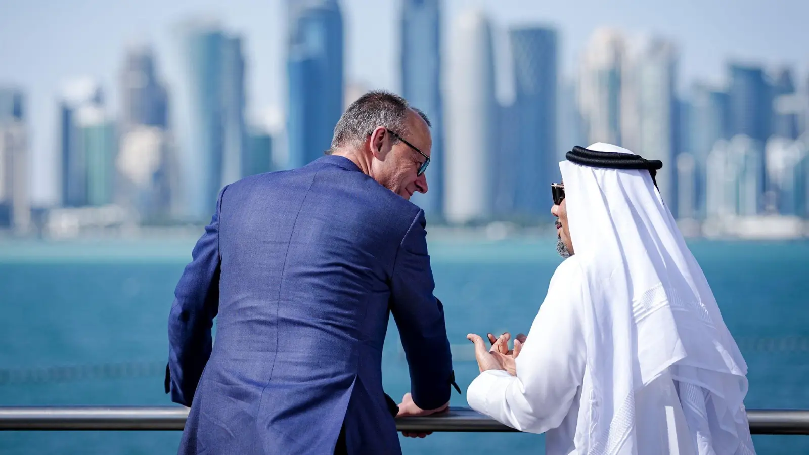 Die reiche Golfregion hat vor allem wirtschaftlich viel zu bieten. (Foto: Kay Nietfeld/dpa)