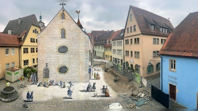 Reizvolle Montage: Um eine Vorstellung davon zu liefern, wie die Marienkapelle und vormalige Synagoge am Kapellenplatz heute wirken würde, hat das Grabungsbüro eine von Johann Friedrich Schmidt 1762 angefertigte Abbildung des Gebäudes in ein aktuelles Foto integriert. (Fotomontage: Kohler & Tomo Archäologie/Silviu Popa)