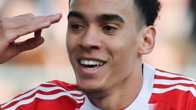 Jamal Musiala erzielte beim FC St. Pauli das Führungstor für die Bayern. (Foto: Christian Charisius/dpa)